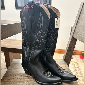 Black Idyllwind Cowboy Boots
